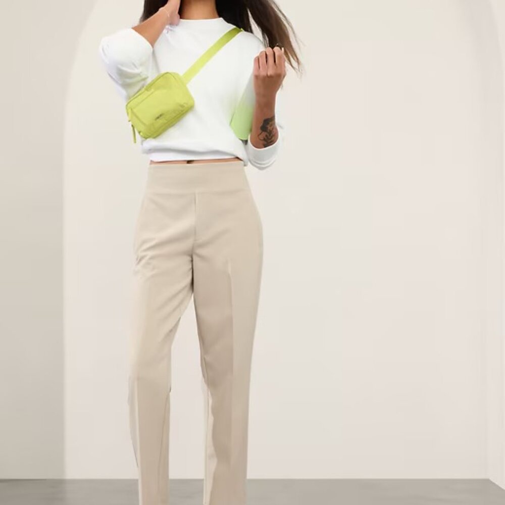 NWT Athleta Endless Pant. Abalone Grey. Size 14